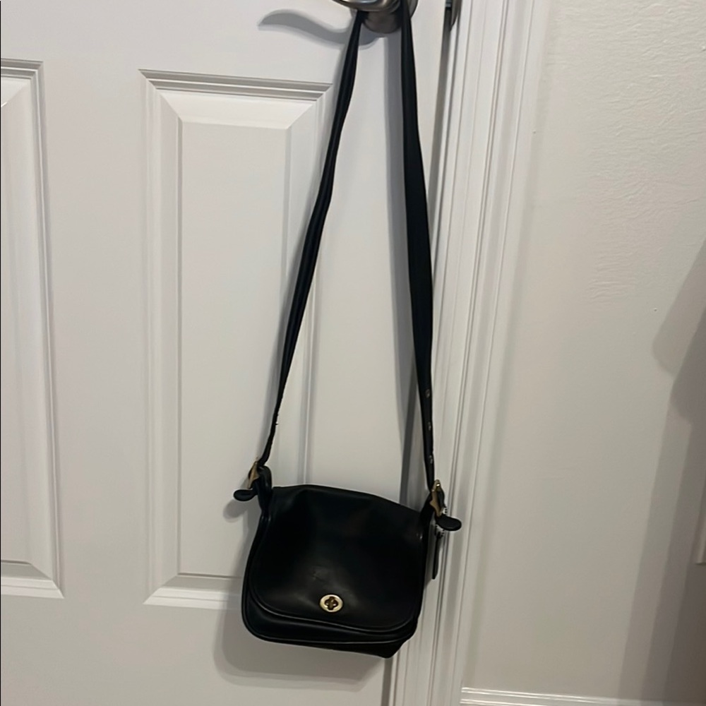 Chic Vintage 90’s Coach Black Crossbody Bag with Gold Hardware